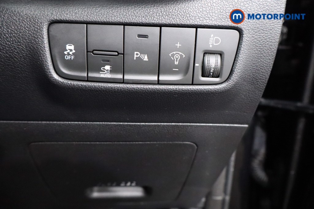 Hyundai Kona Premium Automatic Electric SUV - Stock Number (1587660) - 21st supplementary image