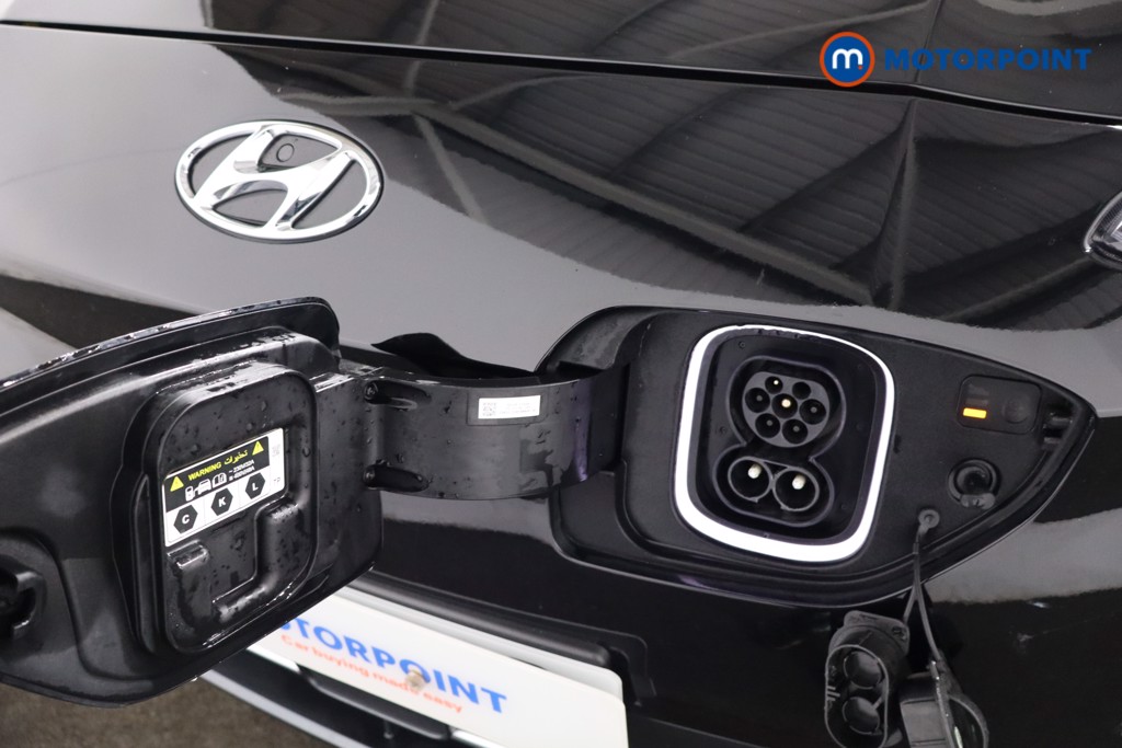 Hyundai Kona Premium Automatic Electric SUV - Stock Number (1587660) - 33rd supplementary image
