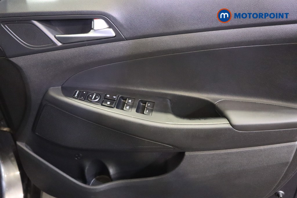 Hyundai Tucson Se Nav Manual Petrol SUV - Stock Number (1587721) - 13th supplementary image