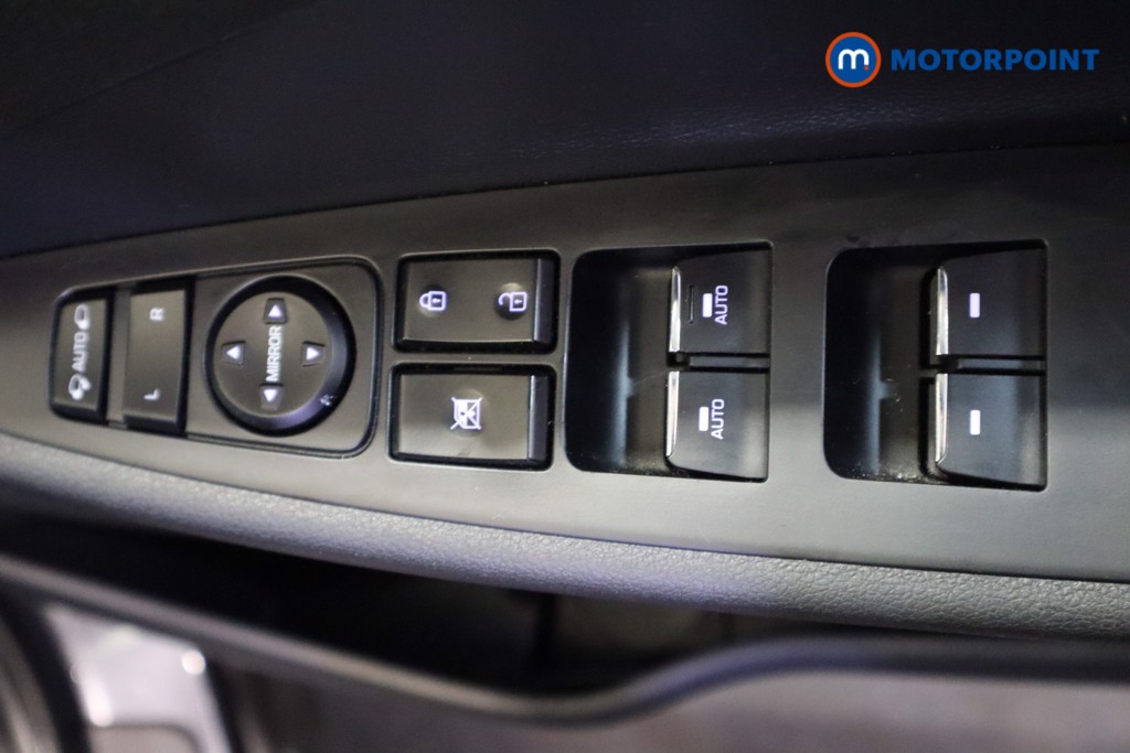 Hyundai Tucson Se Nav Manual Petrol SUV - Stock Number (1587721) - 15th supplementary image