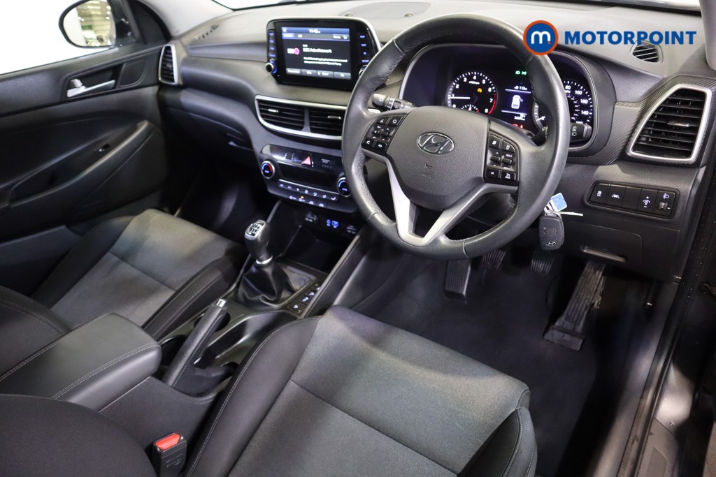 Hyundai Tucson Se Nav Manual Petrol SUV - Stock Number (1587721) - 1st supplementary image