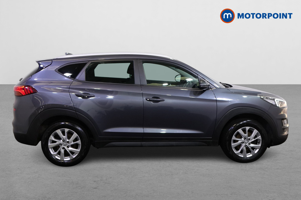 Hyundai Tucson Se Nav Manual Petrol SUV - Stock Number (1587721) - Drivers side