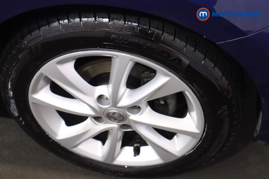 Vauxhall Corsa Elite Manual Petrol Hatchback - Stock Number (1587729) - 11th supplementary image