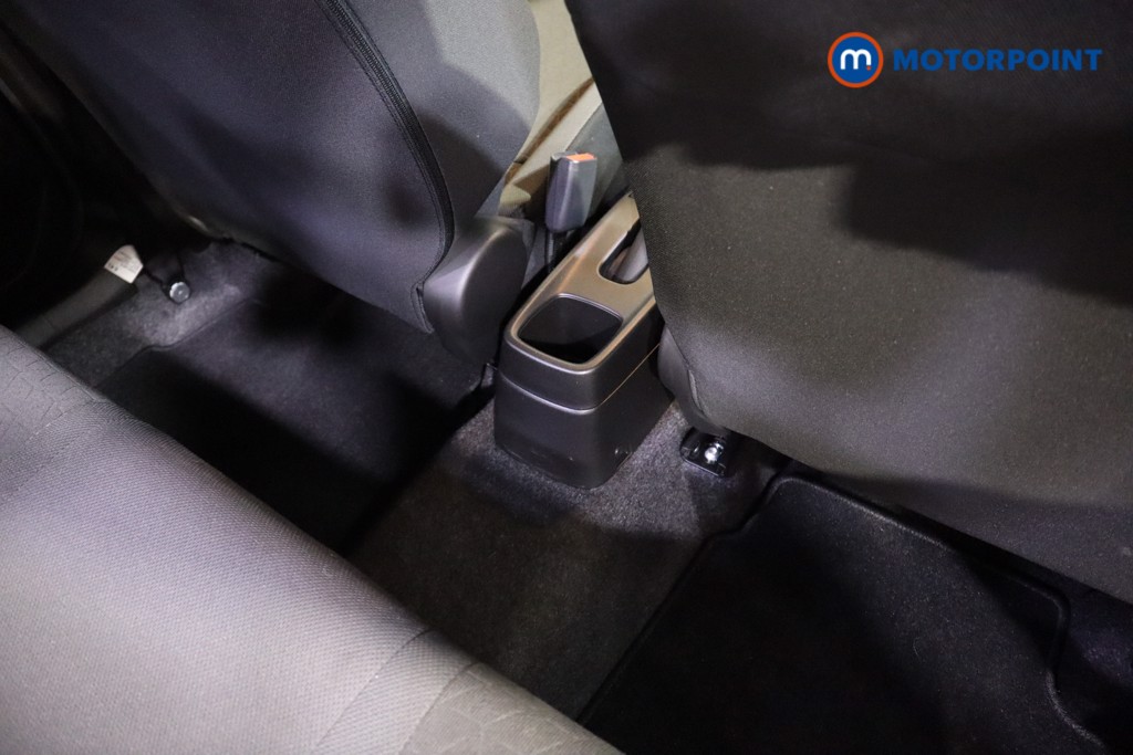 Suzuki Swift Motion Manual Petrol Hatchback - Stock Number (1587730) - 17th supplementary image