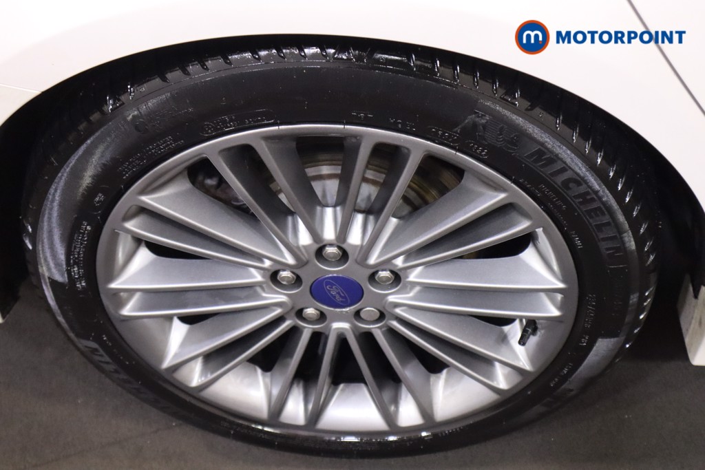 Ford Mondeo Titanium Edition Automatic Petrol-Electric Hybrid Saloon - Stock Number (1587738) - 12th supplementary image