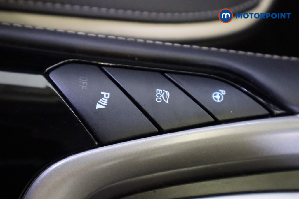 Ford Mondeo Titanium Edition Automatic Petrol-Electric Hybrid Saloon - Stock Number (1587738) - 25th supplementary image