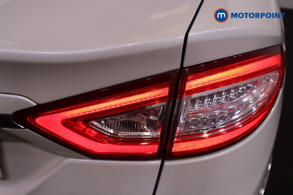 Ford Mondeo Titanium Edition Automatic Petrol-Electric Hybrid Saloon - Stock Number (1587738) - 34th supplementary image