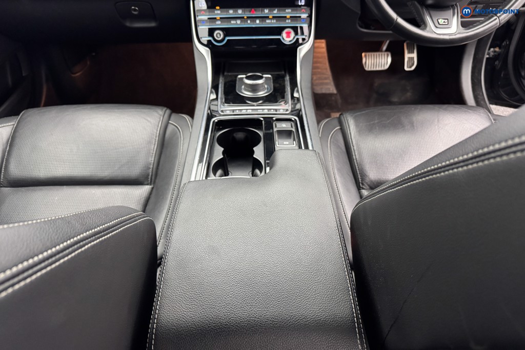 Jaguar XE R-Sport Automatic Petrol Saloon - Stock Number (1497333) - 10th supplementary image