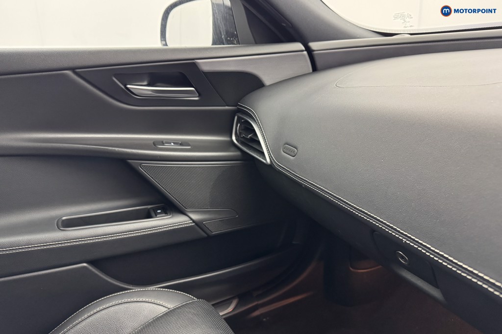 Jaguar XE R-Sport Automatic Petrol Saloon - Stock Number (1497333) - 16th supplementary image