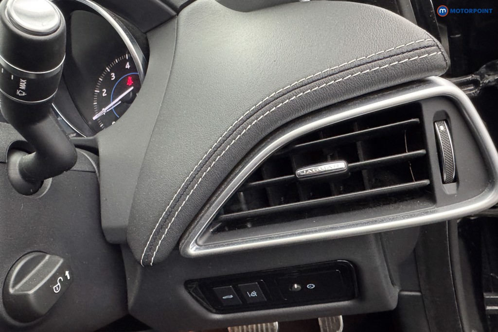 Jaguar XE R-Sport Automatic Petrol Saloon - Stock Number (1497333) - 19th supplementary image