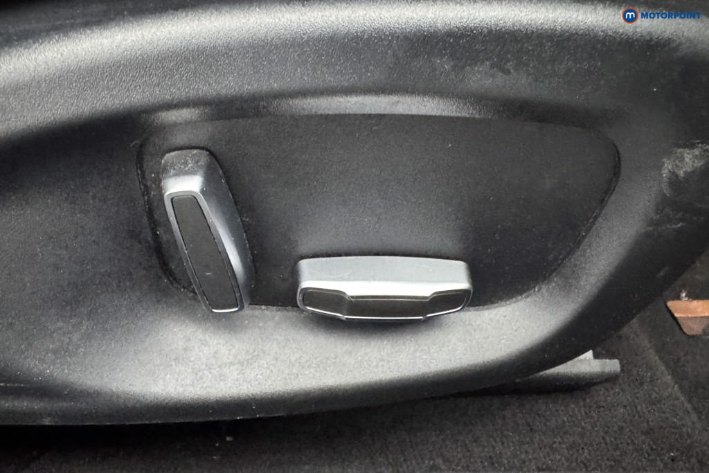 Jaguar XE R-Sport Automatic Petrol Saloon - Stock Number (1497333) - 20th supplementary image