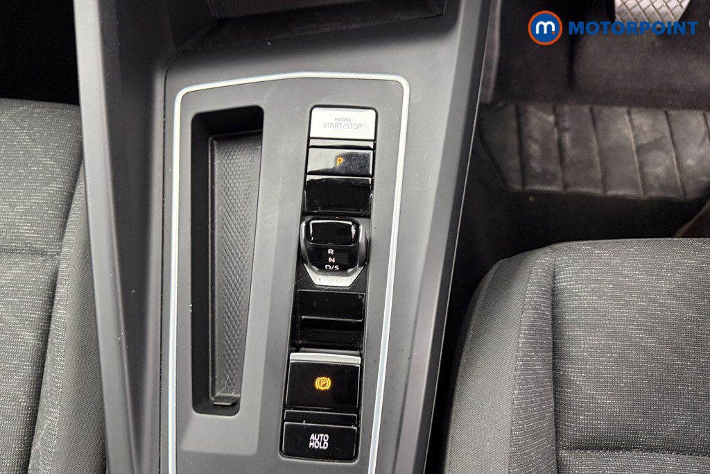 Volkswagen Golf Life Automatic Petrol Hatchback - Stock Number (1543941) - 12th supplementary image