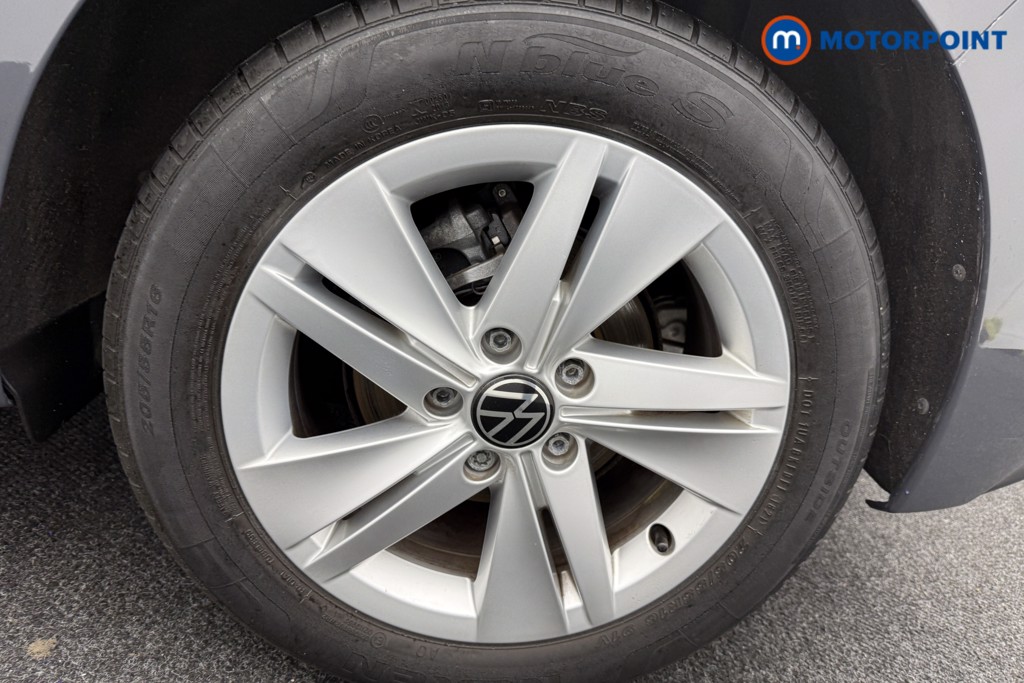 Volkswagen Golf Life Automatic Petrol Hatchback - Stock Number (1543941) - 29th supplementary image