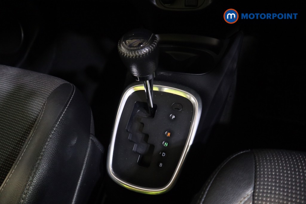 Toyota Yaris Excel Automatic Petrol-Electric Hybrid Hatchback - Stock Number (1550458) - 10th supplementary image