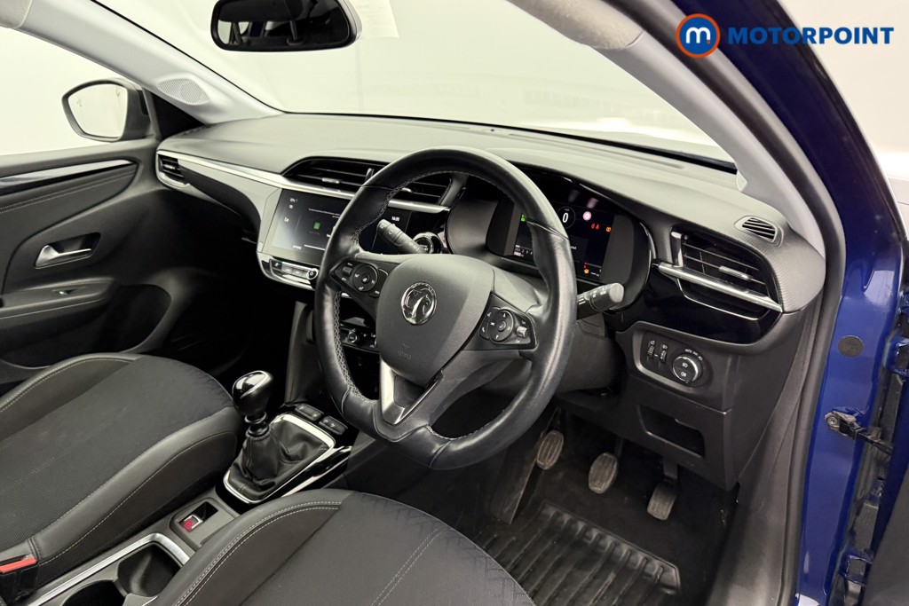Vauxhall Corsa Elite Nav Premium Manual Petrol Hatchback - Stock Number (1561606) - 4th supplementary image