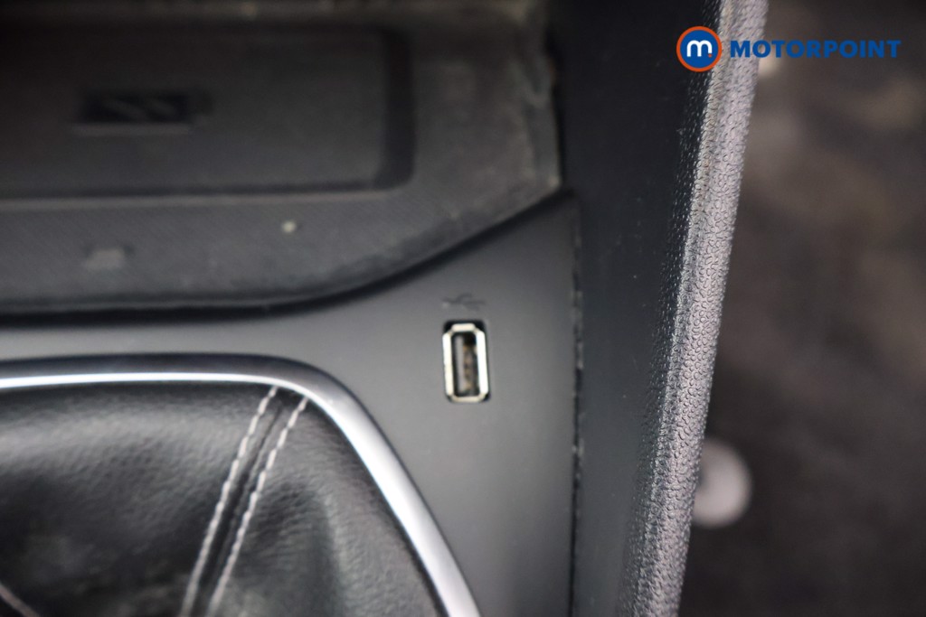 Ford Fiesta Titanium X Manual Petrol Hatchback - Stock Number (1566699) - 17th supplementary image