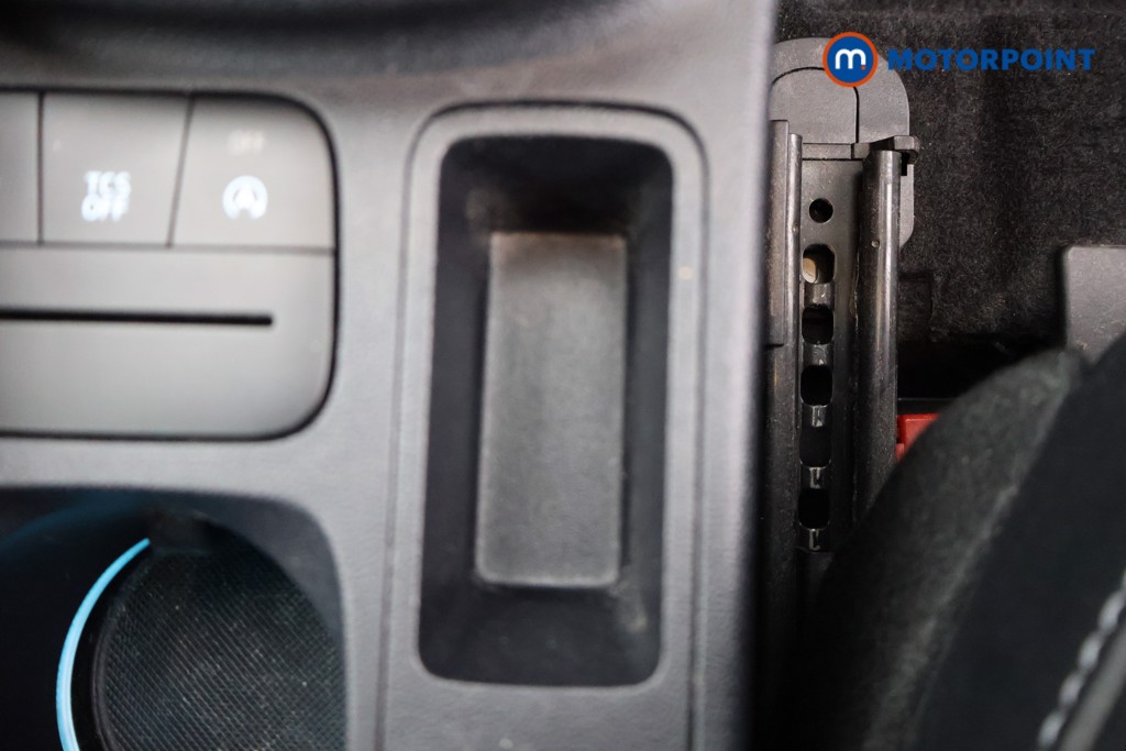 Ford Fiesta Titanium X Manual Petrol Hatchback - Stock Number (1566699) - 19th supplementary image