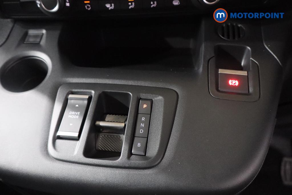 Vauxhall Combo Cargo Prime Automatic Electric Panel Van - Stock Number (1567208) - 5th supplementary image