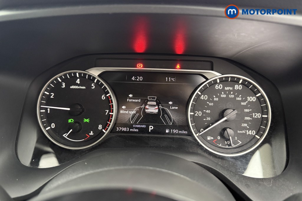 Nissan Qashqai Acenta Premium Automatic Petrol SUV - Stock Number (1568031) - 5th supplementary image