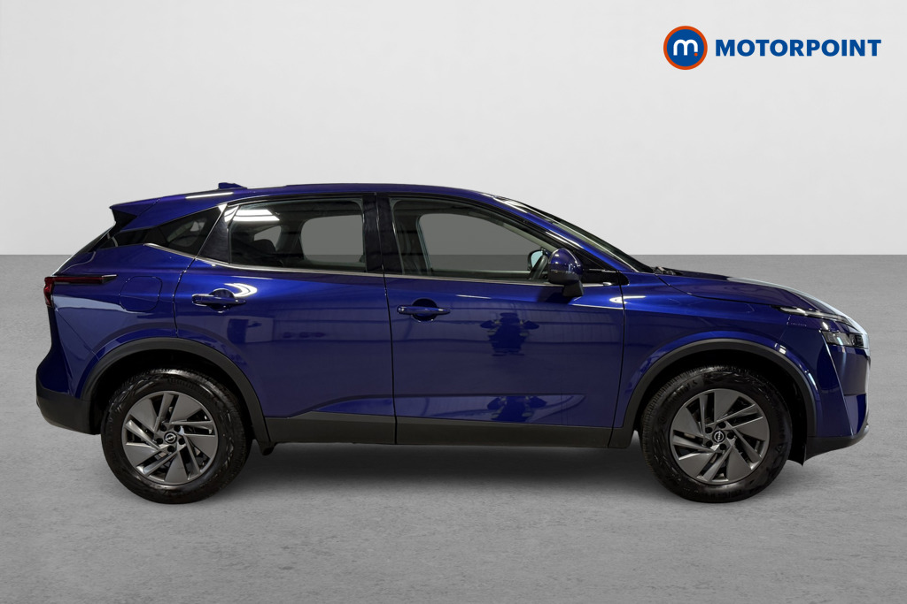 Nissan Qashqai Acenta Premium Automatic Petrol SUV - Stock Number (1568031) - Drivers side