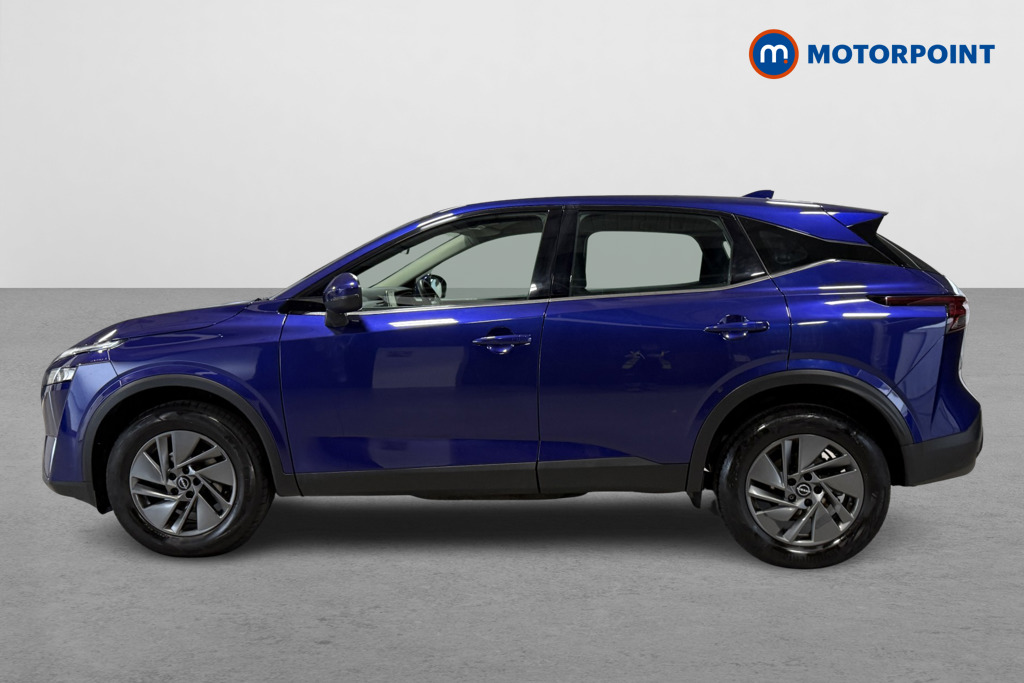 Nissan Qashqai Acenta Premium Automatic Petrol SUV - Stock Number (1568031) - Passenger side