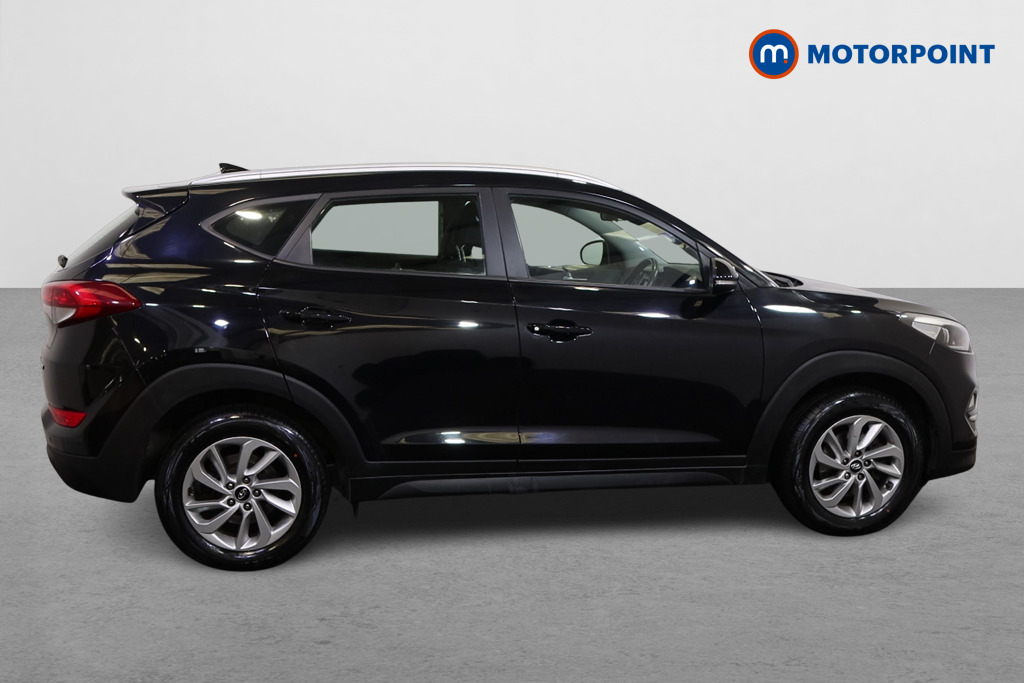 Hyundai Tucson SE Manual Diesel SUV - Stock Number (1568158) - Drivers side