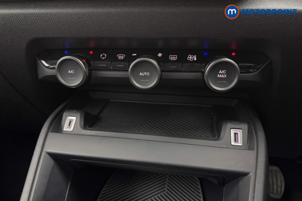 Citroen C4 Plus Manual Petrol Hatchback - Stock Number (1570743) - 13th supplementary image