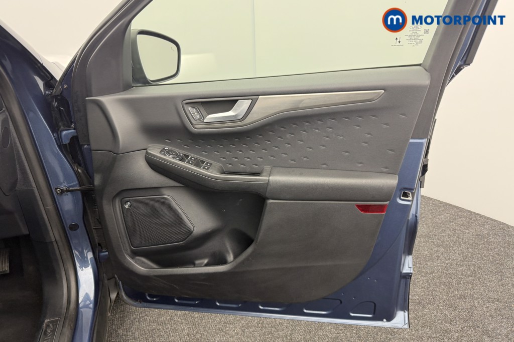 Ford Kuga Titanium First Edition Manual Diesel SUV - Stock Number (1571838) - 17th supplementary image