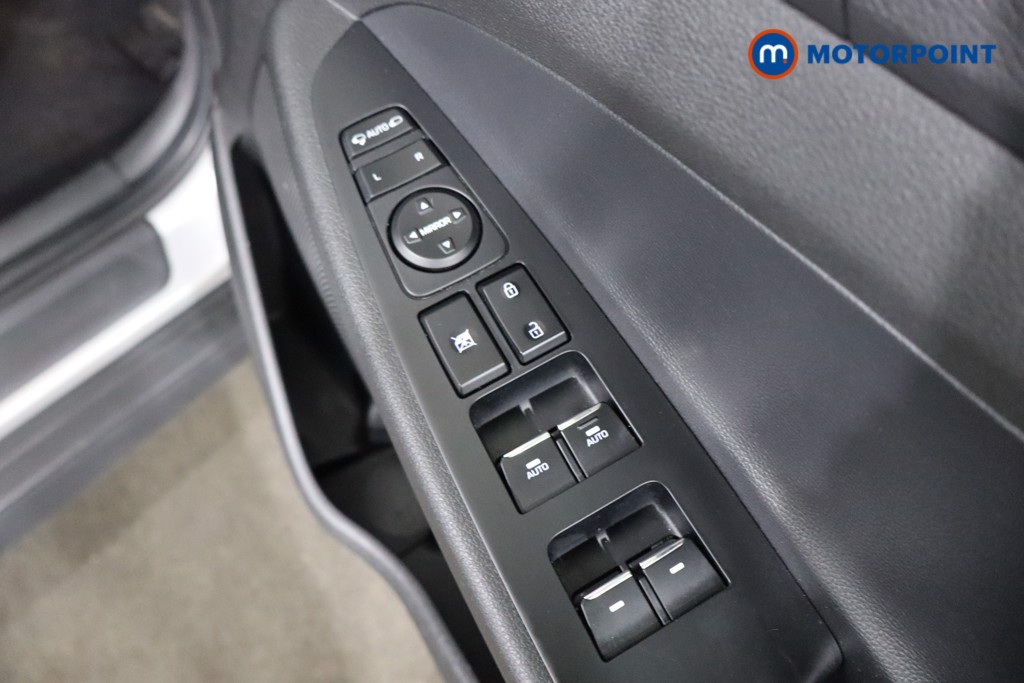 Hyundai Tucson Se Nav Automatic Petrol SUV - Stock Number (1572079) - 17th supplementary image