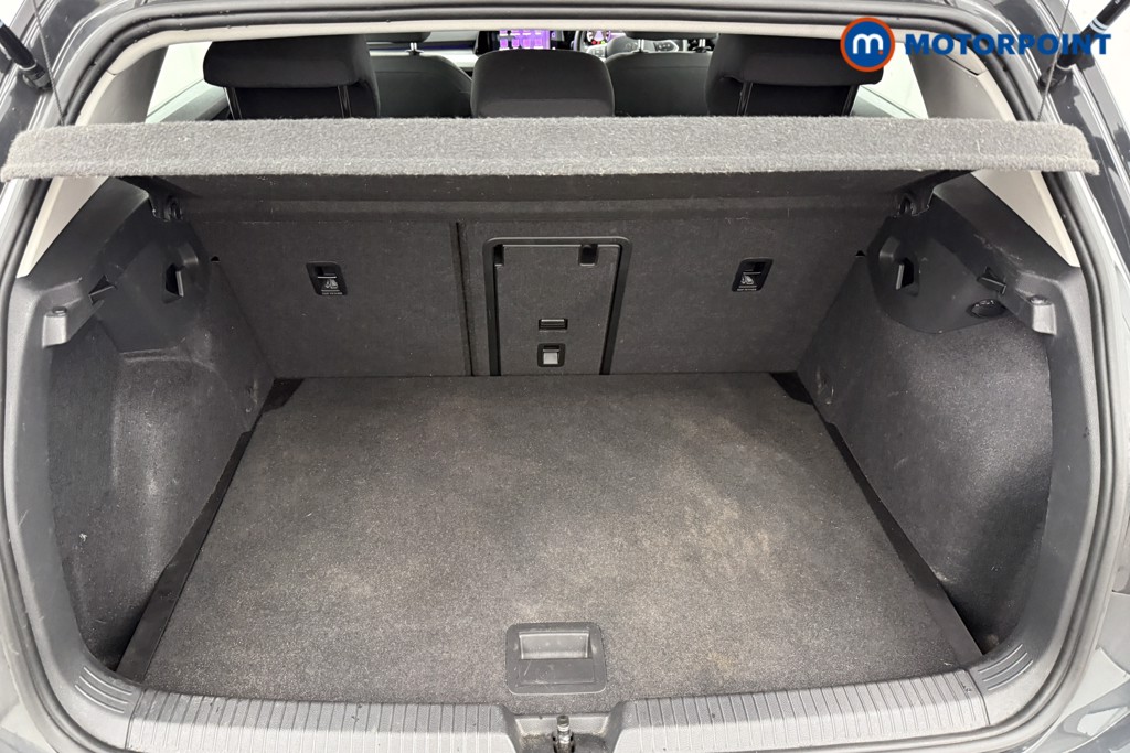 Volkswagen Golf Life Automatic Petrol Hatchback - Stock Number (1572910) - 29th supplementary image