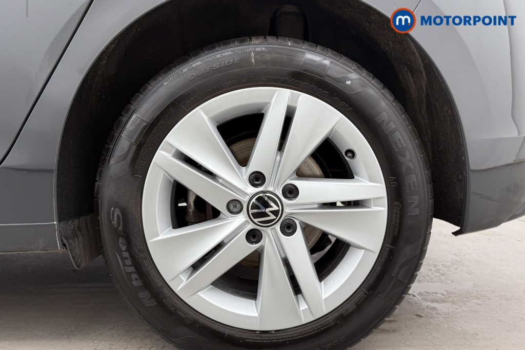 Volkswagen Golf Life Automatic Petrol Hatchback - Stock Number (1572910) - 33rd supplementary image