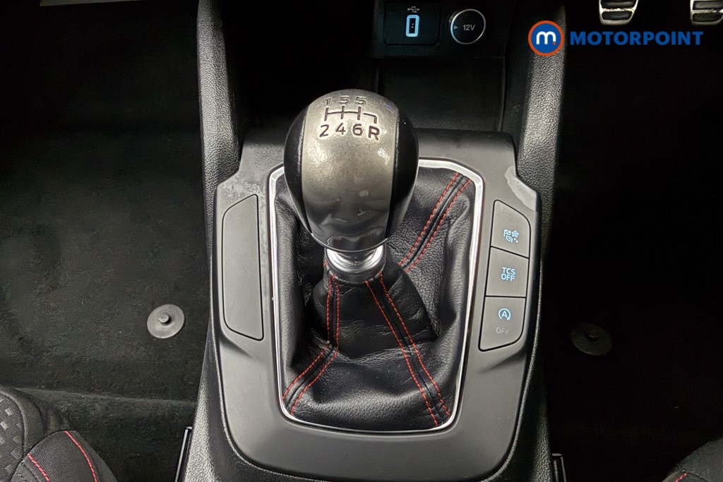 Ford Focus St-Line Manual Petrol Hatchback - Stock Number (1573566) - 5th supplementary image