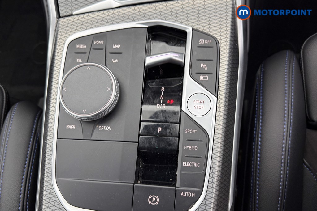 BMW 3 Series M Sport Automatic Petrol Plug-In Hybrid Saloon - Stock Number (1575299) - 11th supplementary image
