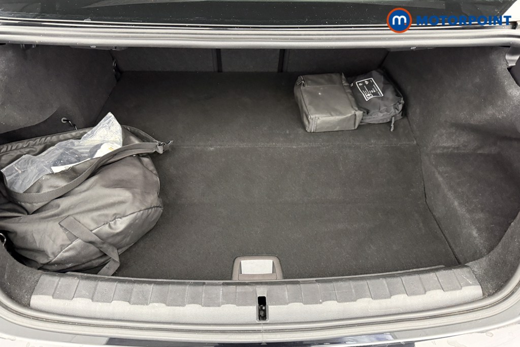 BMW 3 Series M Sport Automatic Petrol Plug-In Hybrid Saloon - Stock Number (1575299) - 20th supplementary image