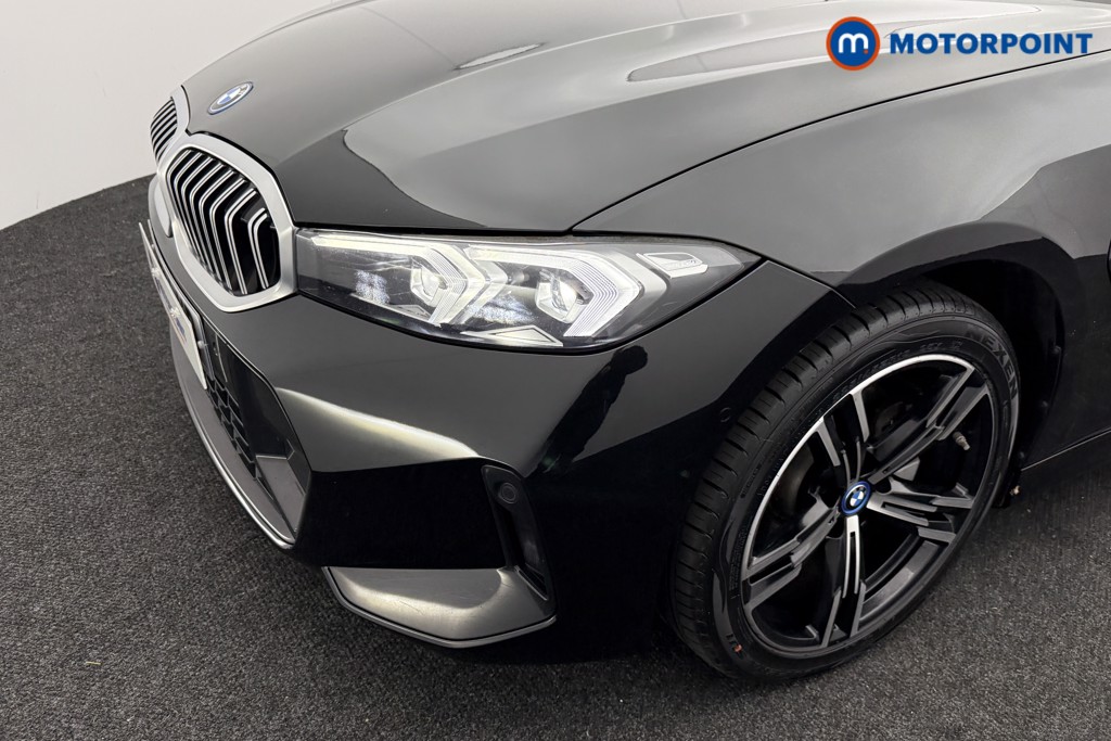 BMW 3 Series M Sport Automatic Petrol Plug-In Hybrid Saloon - Stock Number (1575299) - 27th supplementary image