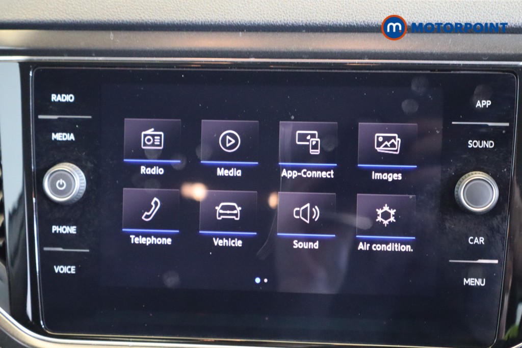 Volkswagen T-Roc SE Manual Diesel SUV - Stock Number (1576637) - 4th supplementary image