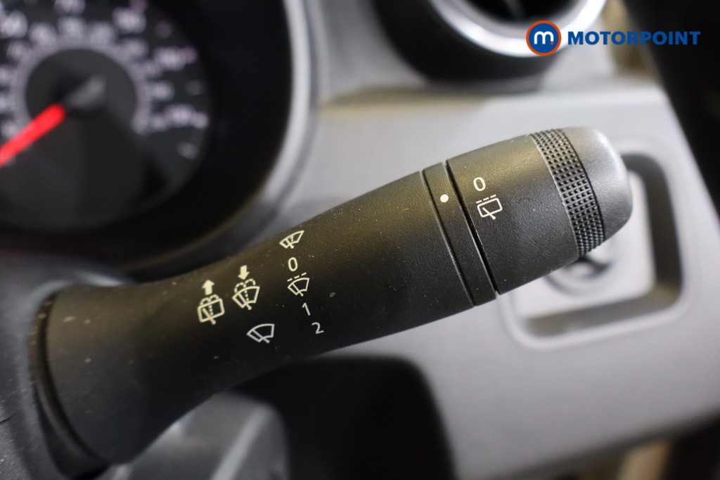 Dacia Duster Comfort Manual Diesel SUV - Stock Number (1576716) - 18th supplementary image