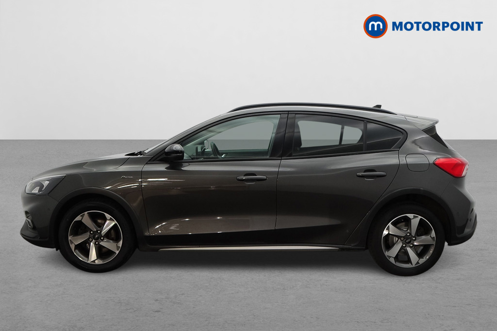 Ford Focus Active Manual Petrol Hatchback - Stock Number (1577080) - Passenger side