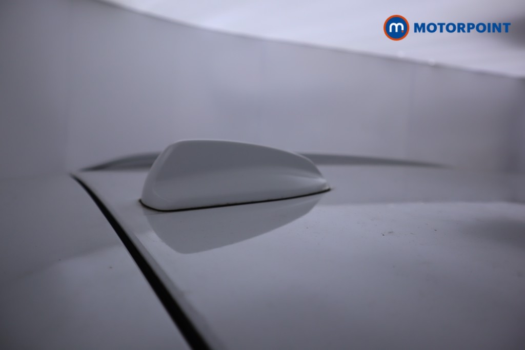 Volvo Xc40 Momentum Manual Petrol SUV - Stock Number (1577609) - 19th supplementary image