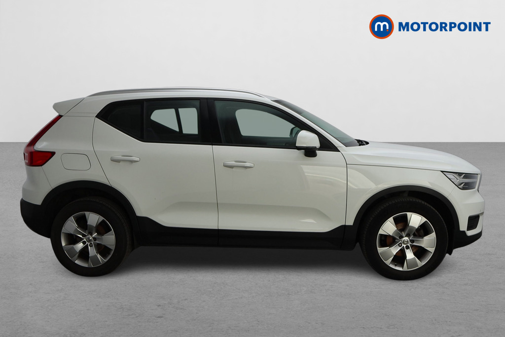 Volvo Xc40 Momentum Manual Petrol SUV - Stock Number (1577609) - Drivers side