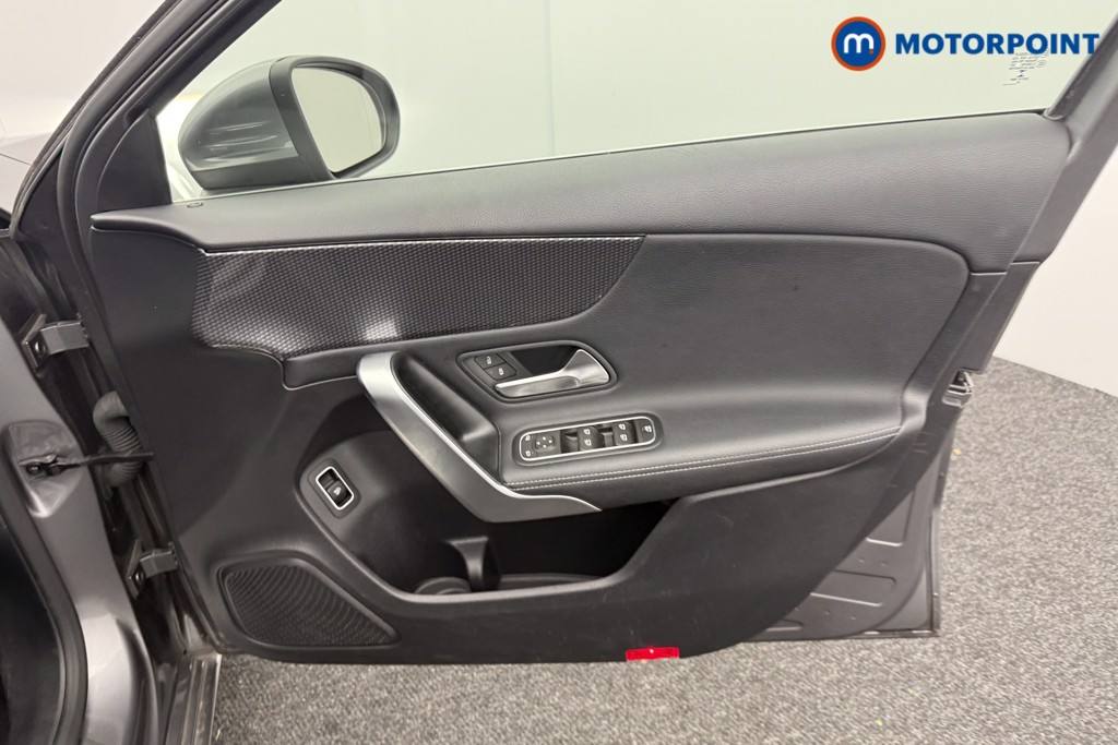 Mercedes-Benz A Class Sport Automatic Petrol Saloon - Stock Number (1578153) - 16th supplementary image
