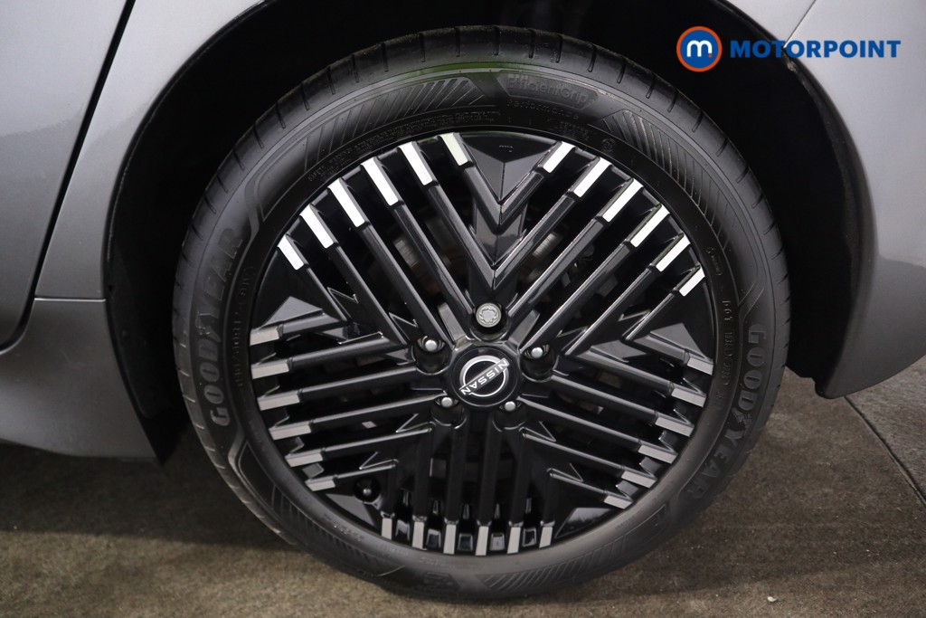 Nissan Leaf N-Connecta Automatic Electric Hatchback - Stock Number (1578426) - 21st supplementary image