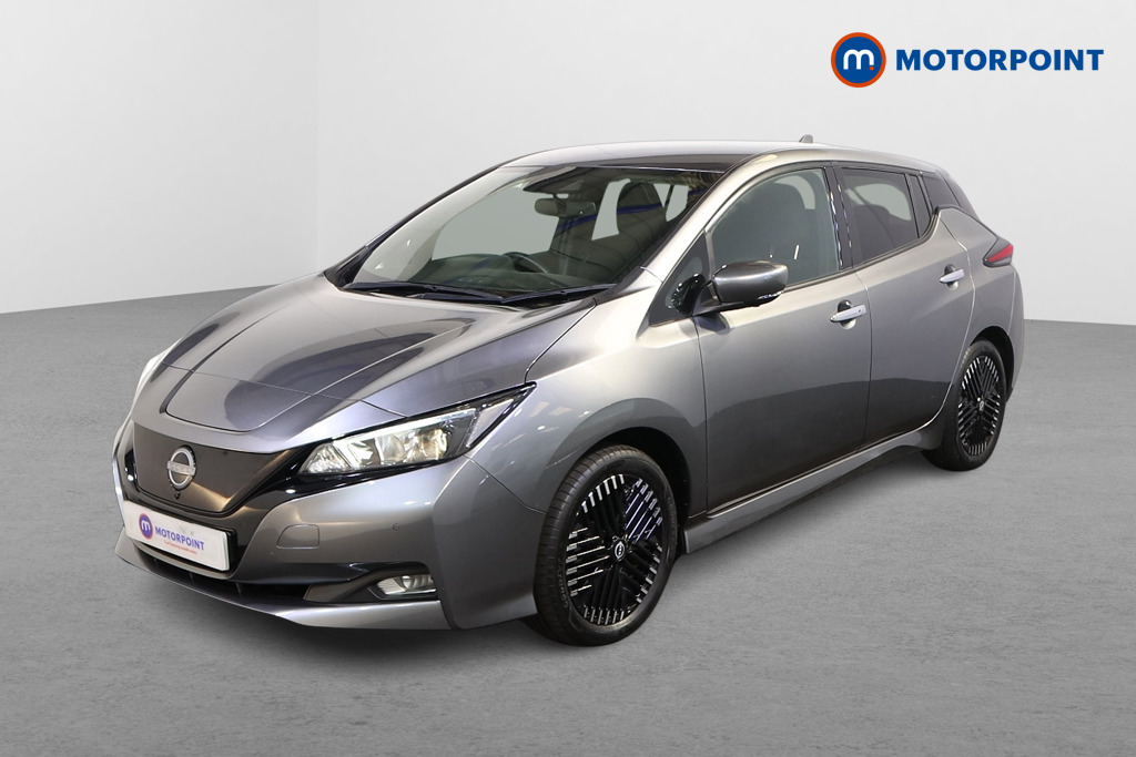 Nissan Leaf N-Connecta Automatic Electric Hatchback - Stock Number (1578426) - Passenger side front corner