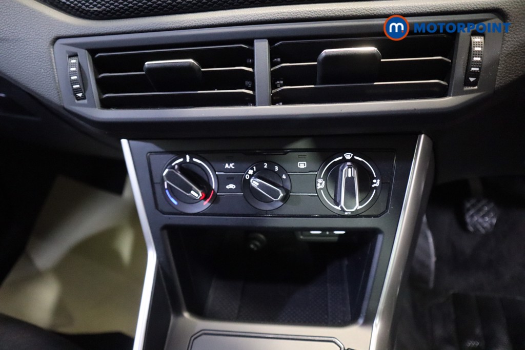Volkswagen Taigo Life Manual Petrol SUV - Stock Number (1579146) - 5th supplementary image