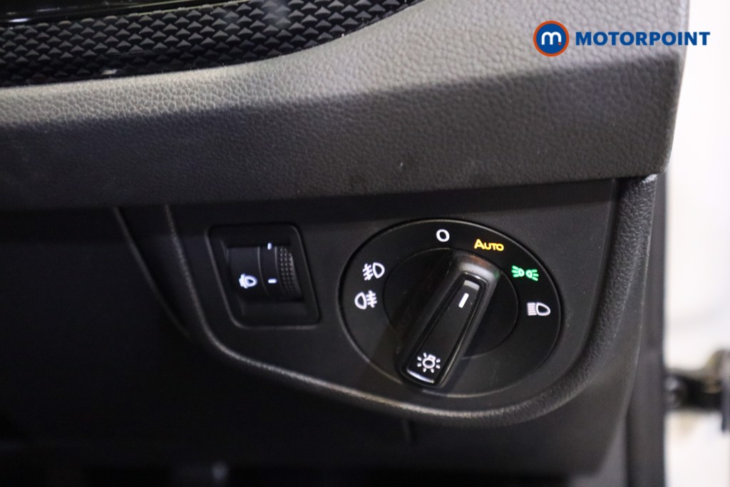 Volkswagen Taigo Life Manual Petrol SUV - Stock Number (1579146) - 11th supplementary image