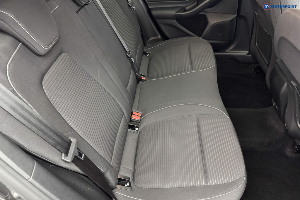Ford Focus Titanium Manual Petrol Hatchback - Stock Number (1579320) - 4th supplementary image