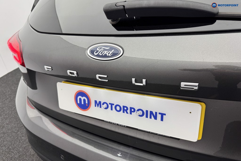 Ford Focus Titanium Manual Petrol Hatchback - Stock Number (1579320) - 30th supplementary image