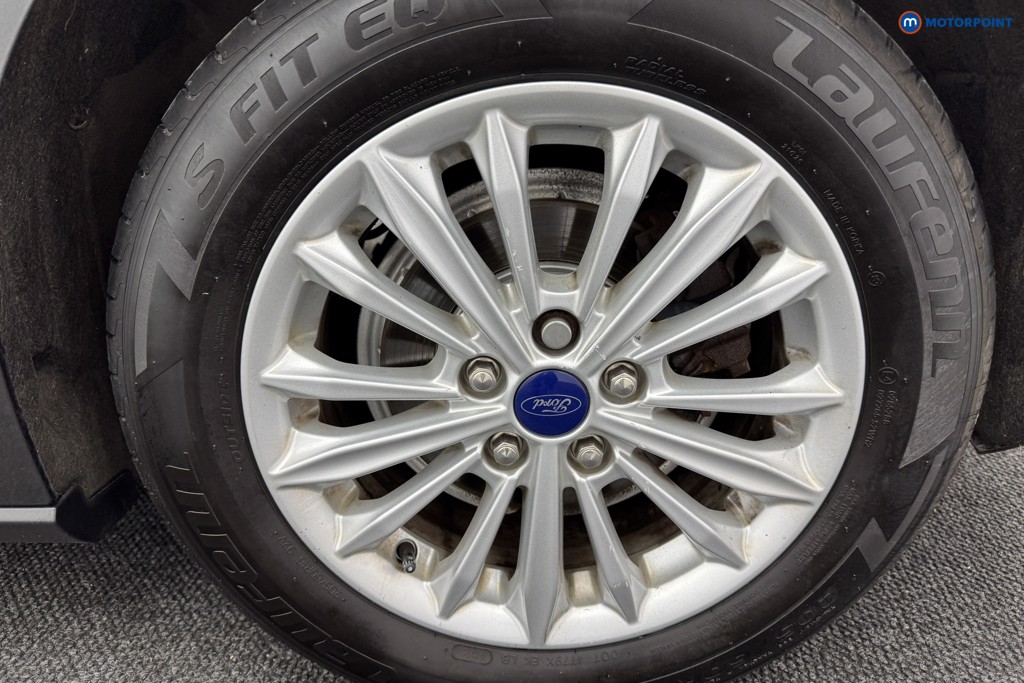 Ford Focus Titanium Manual Petrol Hatchback - Stock Number (1579320) - 34th supplementary image