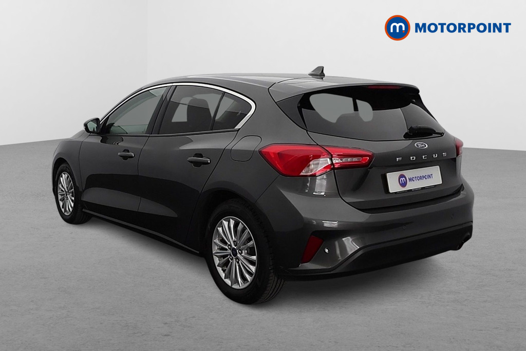 Ford Focus Titanium Manual Petrol Hatchback - Stock Number (1579320) - Passenger side rear corner
