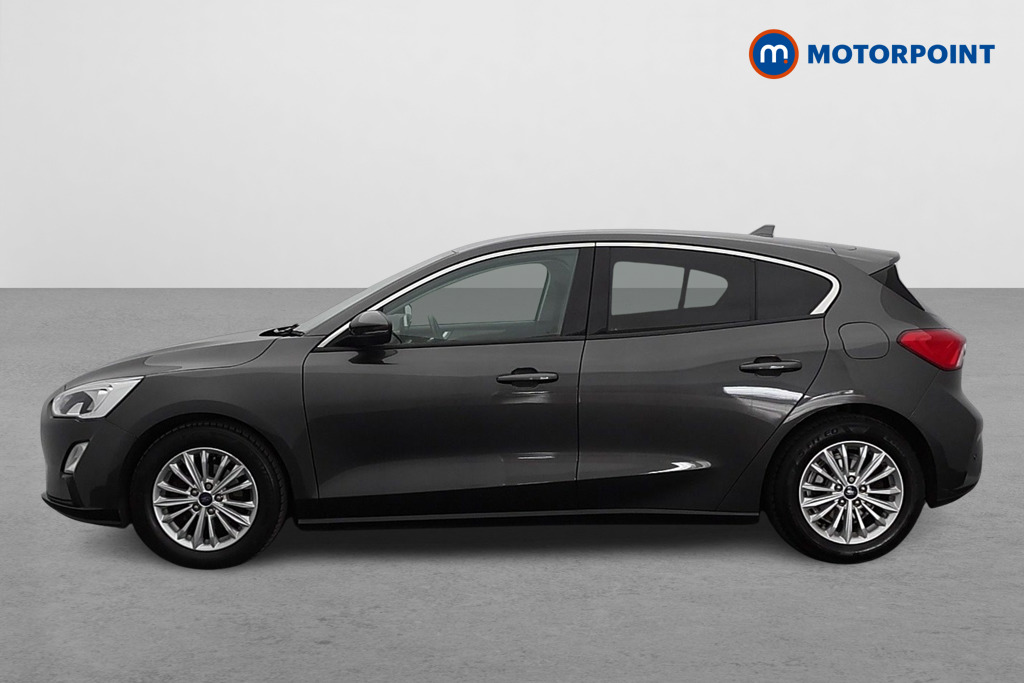Ford Focus Titanium Manual Petrol Hatchback - Stock Number (1579320) - Passenger side